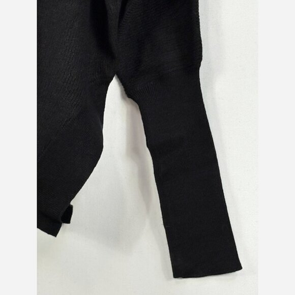 Crescent Black Turtleneck Sweater - Picture 8 of 9